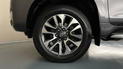 2021 TOYOTA LANDCRUISER PRADO gallery