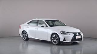 2017 LEXUS IS
