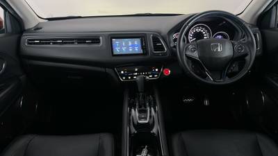 2019 HONDA HR-V interior