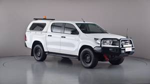 2018 TOYOTA HILUX