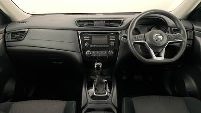 2020 NISSAN X-TRAIL interior