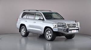 2019 TOYOTA LANDCRUISER