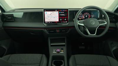 2025 Volkswagen Tiguan interior