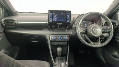 2021 Toyota Yaris interior