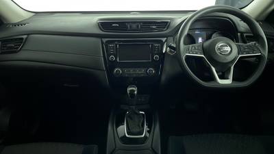 2021 NISSAN X-TRAIL interior