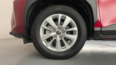 2022 TOYOTA YARIS CROSS gallery