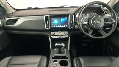 2021 GWM UTE interior
