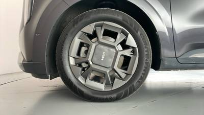 2024 Kia Carnival gallery