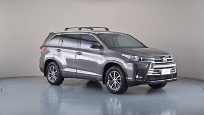 2017 TOYOTA KLUGER