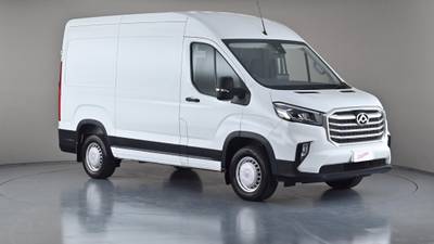 2022 LDV DELIVER 9 interior