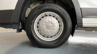 2022 LDV DELIVER 9 gallery