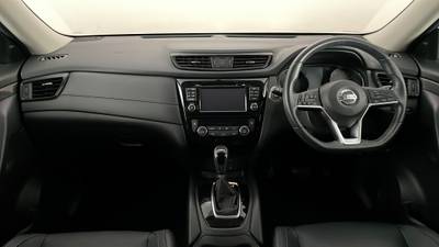 2019 NISSAN X-TRAIL interior