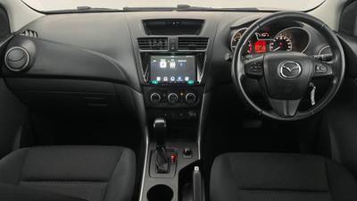 2017 Mazda BT-50 interior