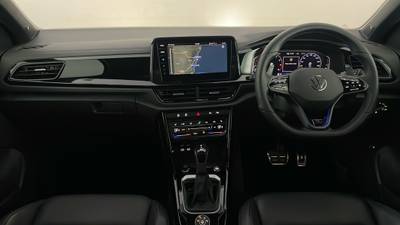 2023 VOLKSWAGEN T-ROC interior