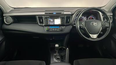 2018 TOYOTA RAV4 interior