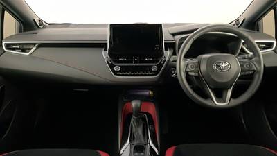 2024 TOYOTA COROLLA interior