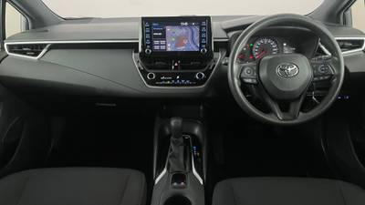2019 Toyota Corolla interior
