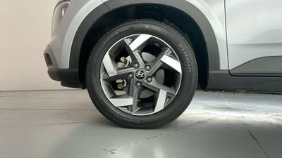 2020 HYUNDAI VENUE gallery