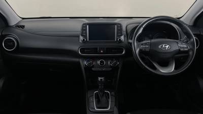 2018 HYUNDAI KONA interior