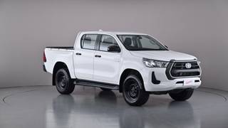 2022 TOYOTA HILUX