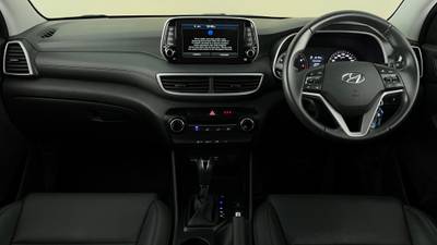 2018 HYUNDAI TUCSON interior