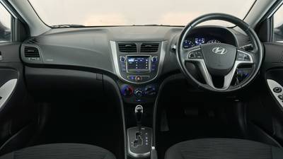 2017 HYUNDAI ACCENT interior
