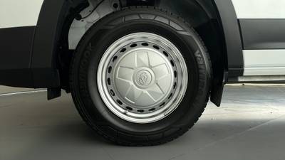 2021 LDV DELIVER 9 gallery