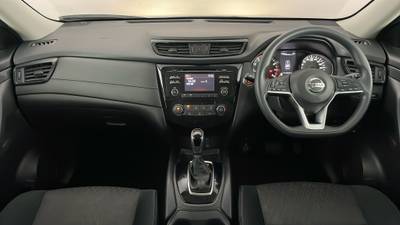 2020 Nissan X-Trail interior