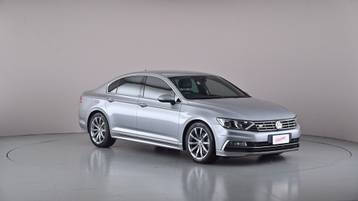 2019 VOLKSWAGEN PASSAT