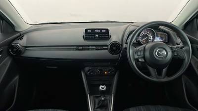 2016 MAZDA 2 interior