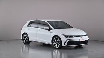 2022 VOLKSWAGEN GOLF