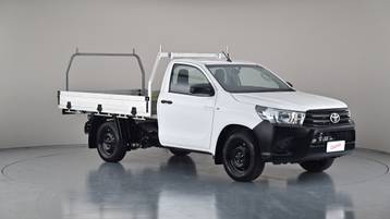 2019 TOYOTA HILUX
