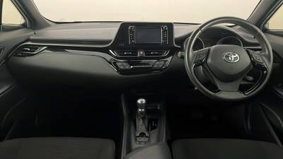 2017 TOYOTA C-HR interior