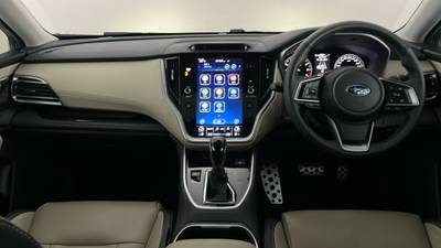2022 SUBARU OUTBACK interior