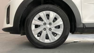 2023 KIA STONIC gallery