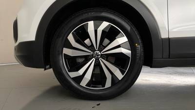 2021 VOLKSWAGEN T-CROSS gallery