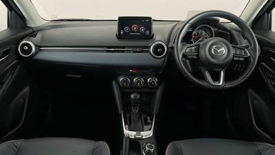 2022 MAZDA 2 interior