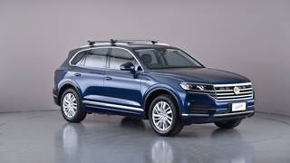 2019 VOLKSWAGEN TOUAREG