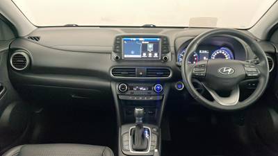 2019 HYUNDAI KONA interior