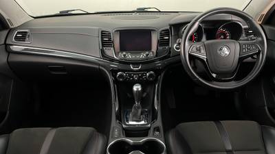2016 HOLDEN COMMODORE interior