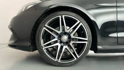 2016 MERCEDES-BENZ E-CLASS gallery
