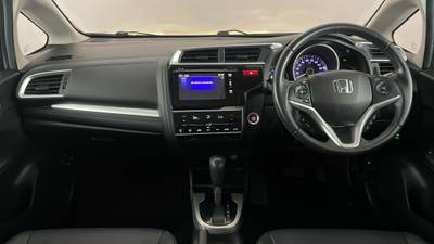 2015 HONDA JAZZ interior