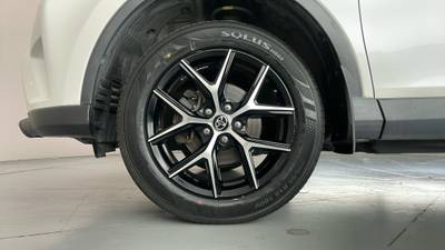 2018 TOYOTA RAV4 gallery