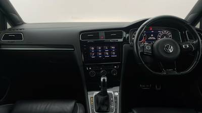 2019 VOLKSWAGEN GOLF interior