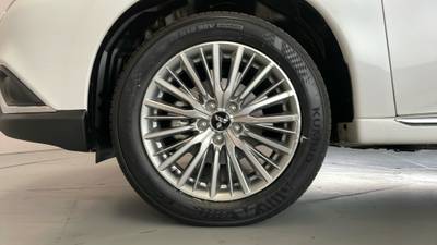 2020 MITSUBISHI OUTLANDER gallery