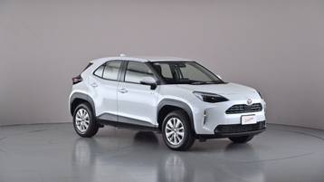 2024 TOYOTA YARIS CROSS