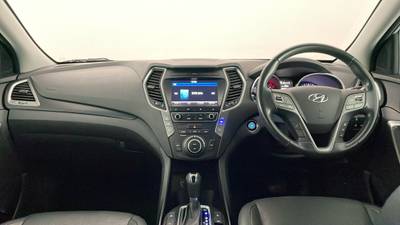 2017 HYUNDAI SANTA FE interior