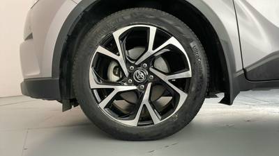 2018 TOYOTA C-HR gallery