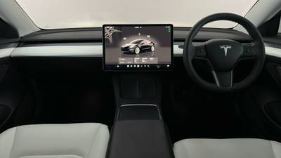 2022 TESLA MODEL 3 interior