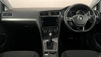 2017 VOLKSWAGEN GOLF interior